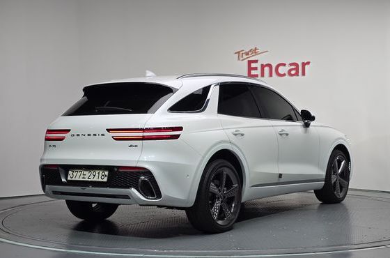 Genesis GV70 2.5T Gasoline AWD — пробег 104 628 км — фото 2 из 5
