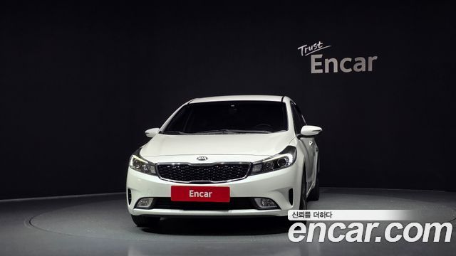 Kia K3 из Кореи Encar