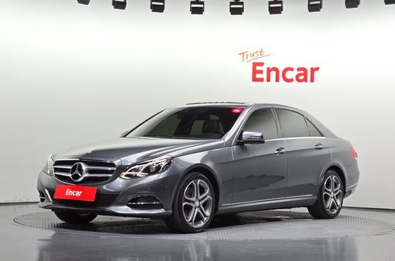 Mercedes-Benz E-Class E250 BlueTec 4MATIC AV — пробег 83 094 км — фото 1 из 5