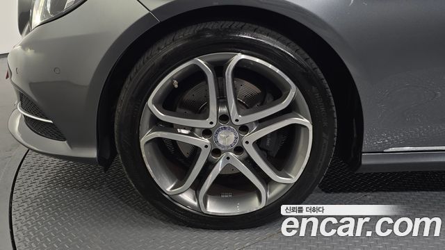 Mercedes-Benz E-Class E250 BlueTec 4MATIC AV — пробег 83 094 км — фото 5 из 5
