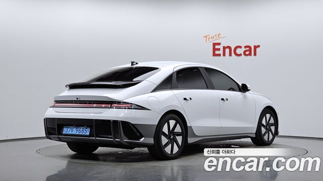 Hyundai Ioniq6 Long Range Exclusive — пробег 30 587 км — фото 2 из 5