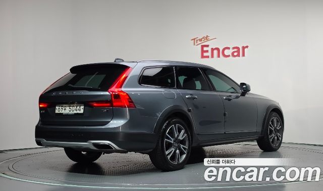 Volvo V90 из Кореи Encar