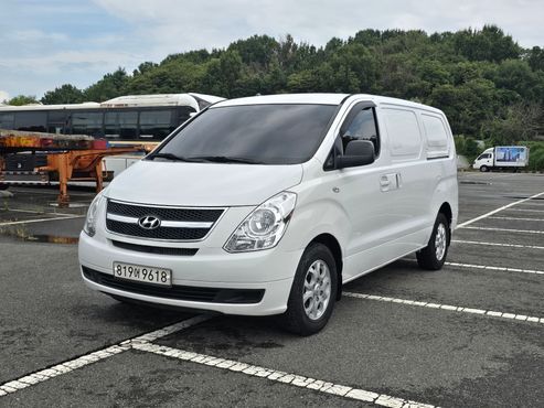 Hyundai Starex 3-Seater VAN CVX Deluxe — пробег 262 981 км — фото 1 из 5