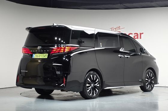 Toyota Alphard 2.5 HEV Executive AWD — пробег 21 104 км — фото 2 из 5