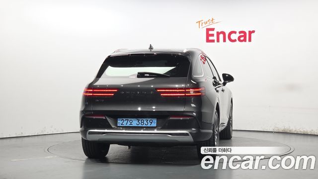 Genesis GV70 из Кореи Encar