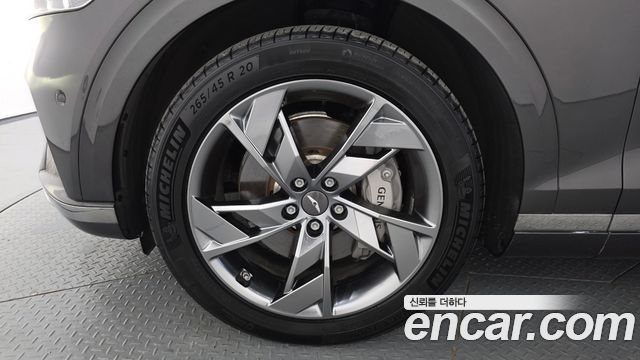 Genesis GV70 из Кореи Encar