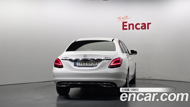 Mercedes-Benz C-Class из Кореи Encar