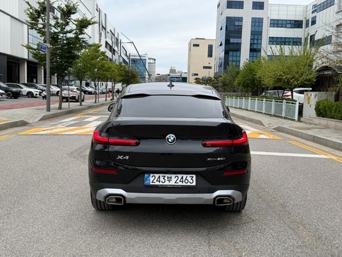 BMW X4 xDrive20i xLine — пробег 4 183 км — фото 4 из 5
