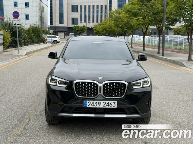BMW X4 xDrive20i xLine — пробег 4 183 км — фото 5 из 5