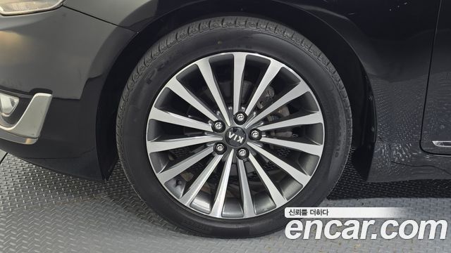 Kia K7 из Кореи Encar
