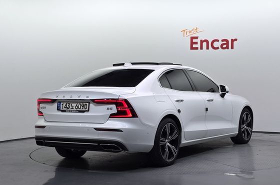 Volvo S60 B5 Inscription — пробег 79 378 км — фото 2 из 5