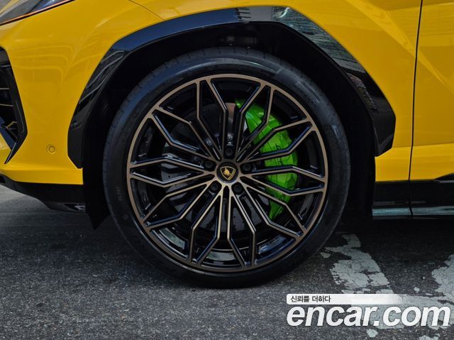 Lamborghini Urus 4.0 V8 SE — пробег 16 470 км — фото 5 из 5