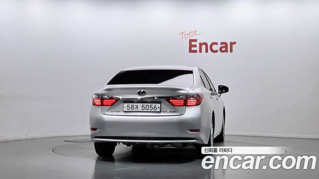 Lexus ES из Кореи Encar