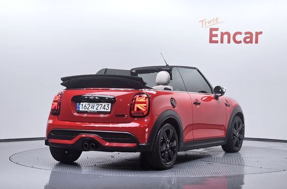 Mini Cooper Convertible Classic Third Generation — пробег 34 505 км — фото 2 из 5