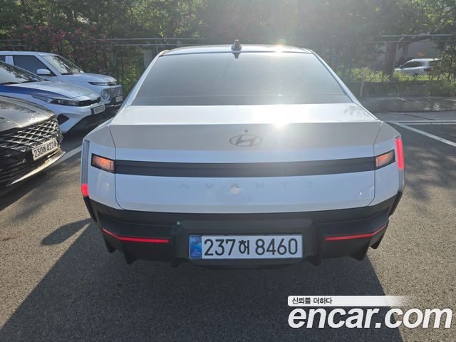 Hyundai AVANTE 2.0 Modern — пробег 7 км — фото 4 из 5