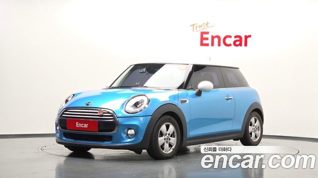 Mini Cooper Mid 3rd — пробег 146 297 км — фото 1 из 5