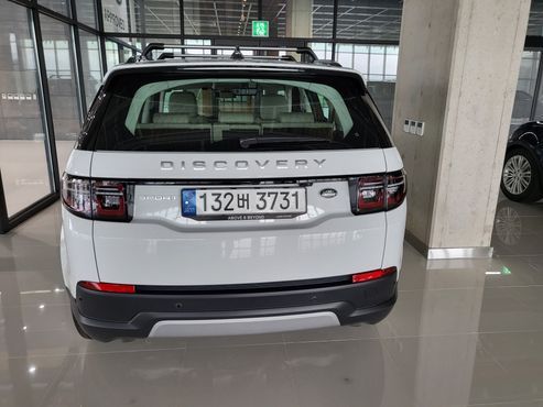 Land Rover Discovery Sport P250 SE — пробег 74 000 км — фото 2 из 5