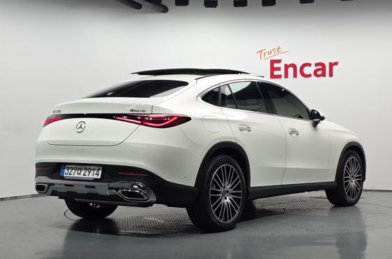 Mercedes-Benz GLC-Class GLC300 4MATIC Avnatgarde Coupe — пробег 6 780 км — фото 2 из 5