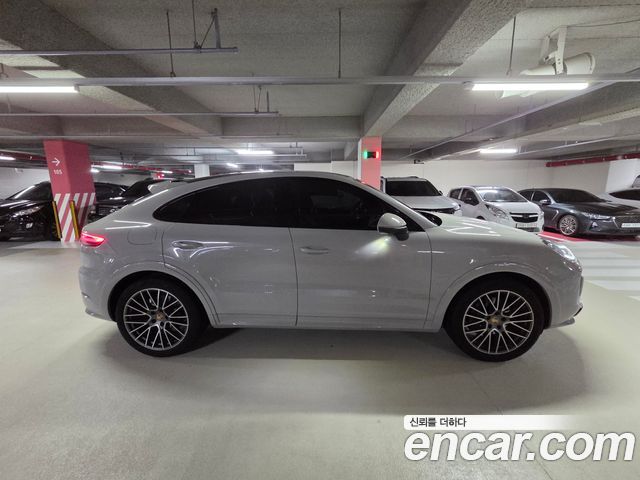 Porsche Cayenne 3.0 COUPE PLATINUM EDITION — пробег 53 000 км — фото 4 из 5