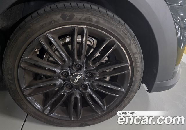 Mini Cooper из Кореи Encar
