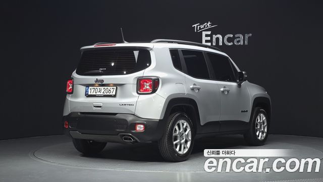 Jeep Renegade 2.4 Limited — пробег 18 390 км — фото 2 из 5