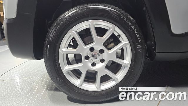 Jeep Renegade 2.4 Limited — пробег 18 390 км — фото 5 из 5