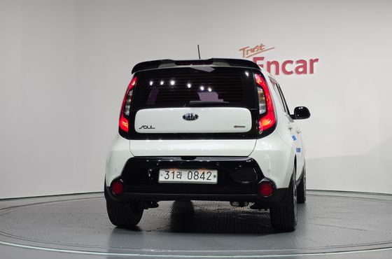 Kia Soul 1.6 GDi Luxury — пробег 89 299 км — фото 4 из 5
