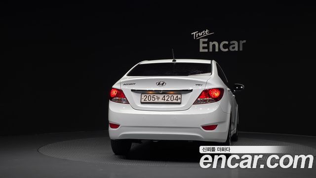 Hyundai Accent из Кореи Encar