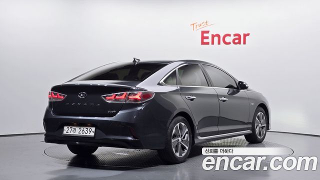 Hyundai Sonata 2.0 Plug-in HEV Premium — пробег 87 928 км — фото 2 из 5
