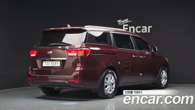Kia Carnival из Кореи Encar