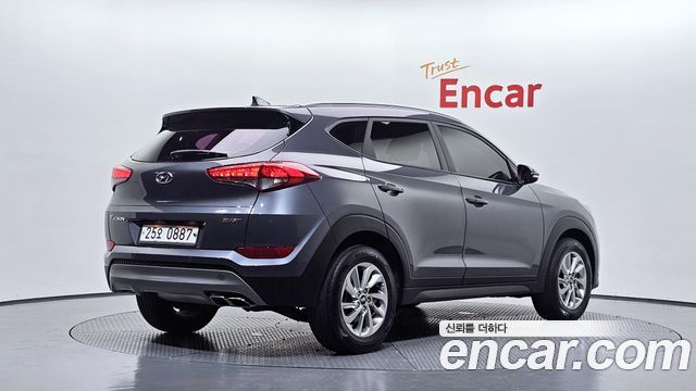 Hyundai Tucson из Кореи Encar