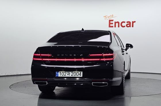 Genesis G90 5.0 AWD Prestige — пробег 174 115 км — фото 4 из 5