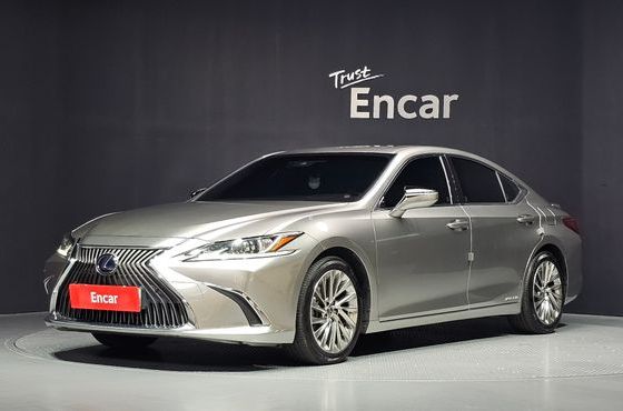 Lexus ES Luxury Plus — пробег 100 794 км — фото 1 из 5