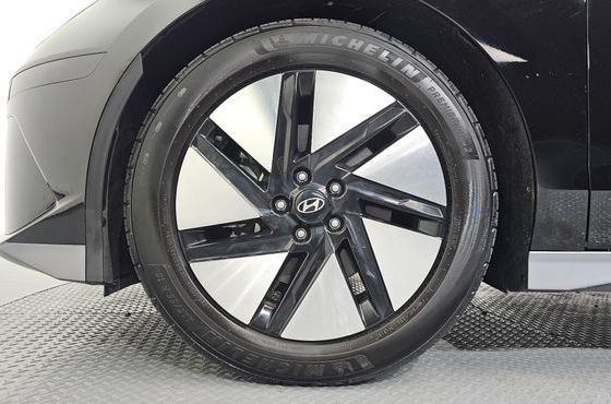 Hyundai Ioniq6 Long Range AWD Exclusive + — пробег 37 652 км — фото 5 из 5