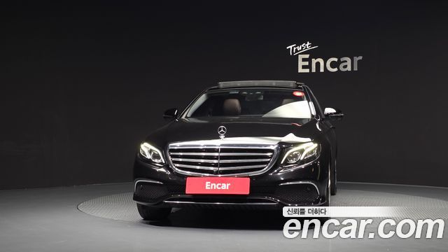 Mercedes-Benz E-Class из Кореи Encar