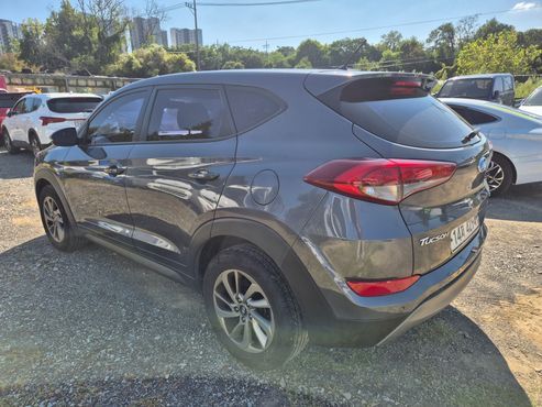 Hyundai Tucson Diesel 2.0 2WD Modern — пробег 286 000 км — фото 3 из 5