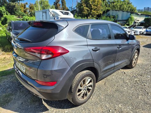 Hyundai Tucson Diesel 2.0 2WD Modern — пробег 286 000 км — фото 5 из 5