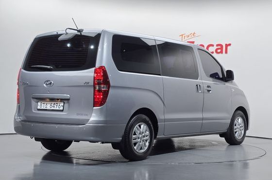 Hyundai Starex 5-Seater VAN Smart — пробег 75 463 км — фото 2 из 5