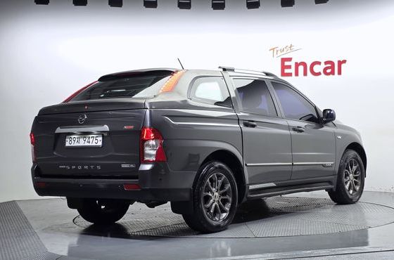 Ssangyong KORANDO Extreme 4WD — пробег 107 773 км — фото 2 из 5