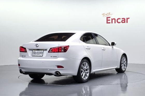 Lexus IS Premium XE20 — пробег 86 699 км — фото 2 из 5
