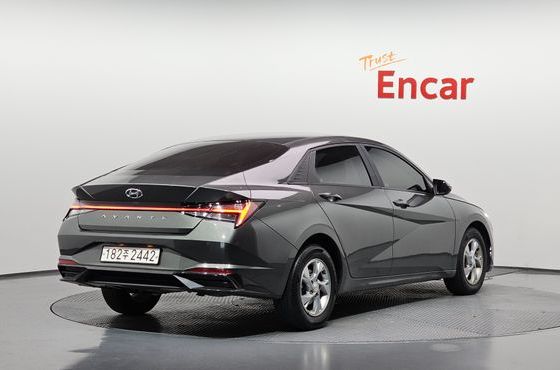 Hyundai AVANTE 1.6 Smart — пробег 107 277 км — фото 2 из 5