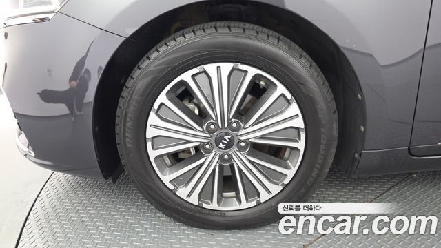 Kia K7 из Кореи Encar