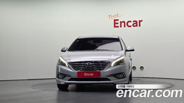 Hyundai Sonata 2.0 Premium — пробег 112 760 км — фото 3 из 5