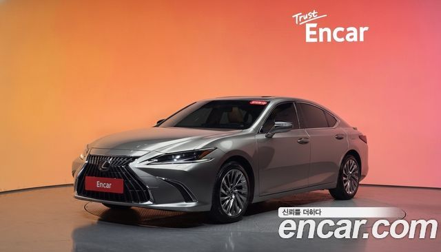 Lexus ES Executive — пробег 56 088 км — фото 1 из 5