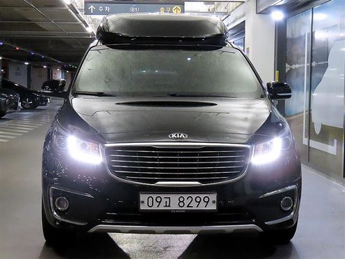 Kia Carnival 9-seater Hi-Limousine Prestige High roof — пробег 161 904 км — фото 2 из 5
