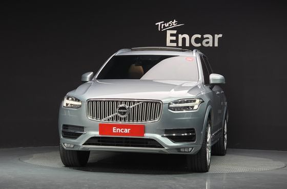 Volvo XC90 T6 Inscription — пробег 136 235 км — фото 3 из 5