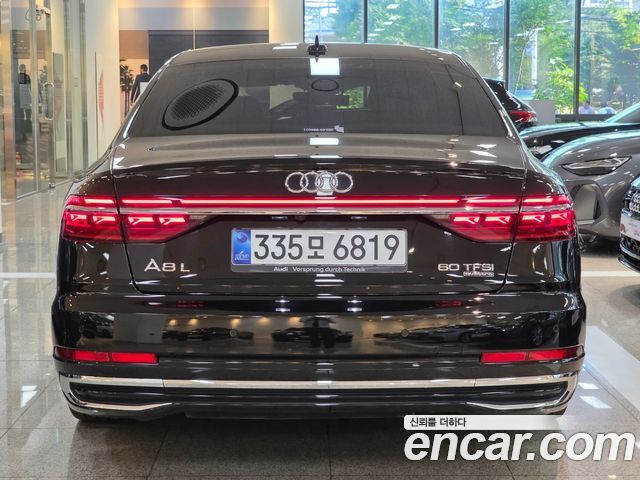 Audi A8 60 TFSI Quattro LWB — пробег 63 261 км — фото 4 из 5
