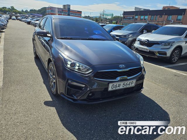 Kia K3 из Кореи Encar