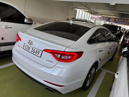 Hyundai Sonata 2.0 Smart — пробег 117 281 км — фото 2 из 5