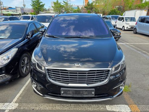Kia Carnival 9-seater Prestige — пробег 115 671 км — фото 3 из 5